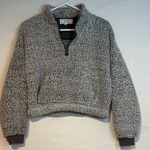 Hippie Rose Women's Cropped Quarter-Zip Sherpa Pullover, Grey, Size XS